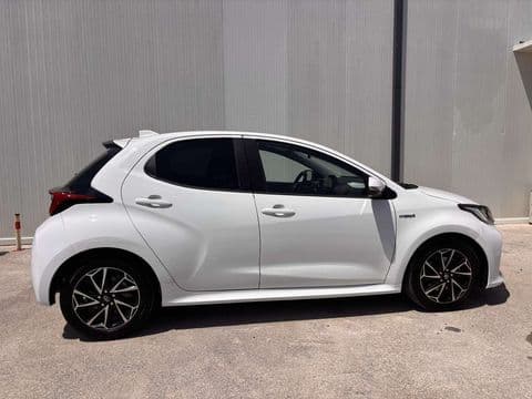 Toyota Yaris 2022 3